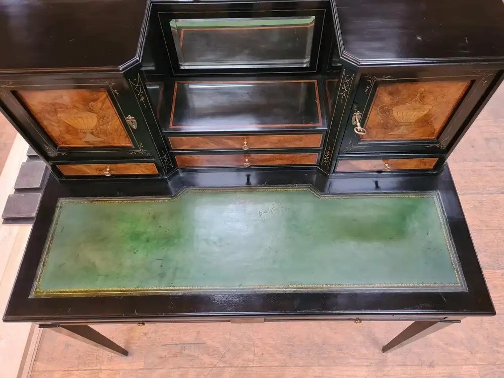 Biedermeier-, Intarsien-Schreibtisch im original-Zustand / bureau desk with inlaid works in original condition 8