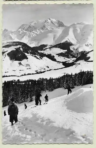 [Echtfotokarte schwarz/weiß] Megeve. 