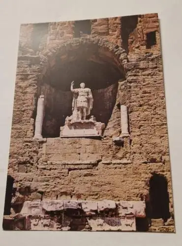 Statue d Auguste