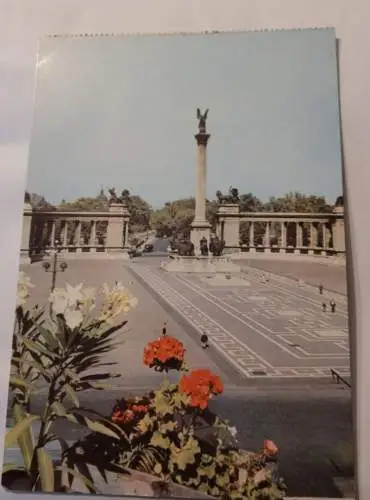 Budapest Heldenplatz mit Milleniumdenkmal
