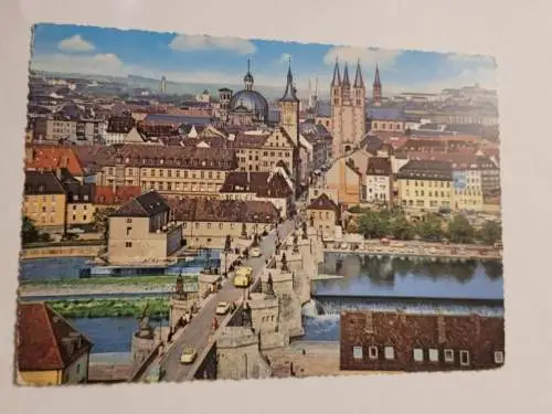 Würzburg - Alte Mainbrücke und Blick auf Dom