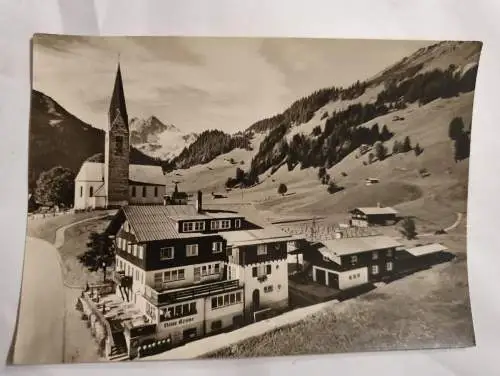 Hotel Pension „Neue Krone" Mittelberg/Kleinwalsertal