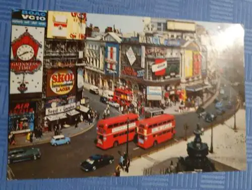 Piccadilly Circus - London