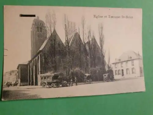 Eglise et Terrasse St Brice