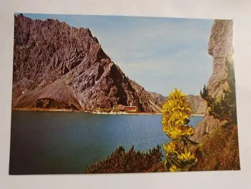 Österreich - Lünersee mit Douglashütte