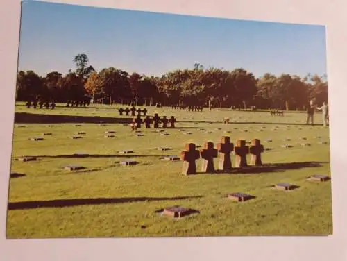 Deutscher Soldatenfriedhof - La Cambe - Frankreich