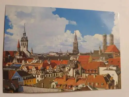 München - Blick auf die Altstadt mit ..