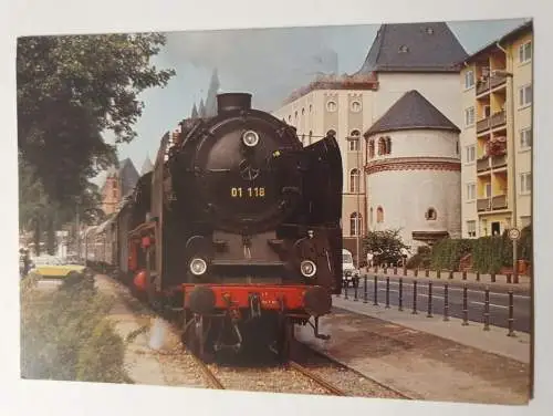 Dampf-Schnellzuglokomotive 01118