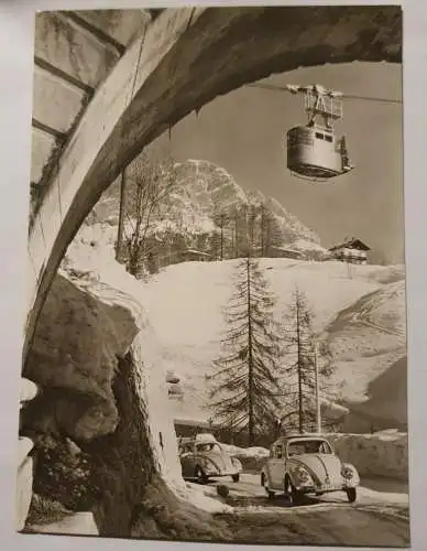 2 Vw Käfer und Seilbahn