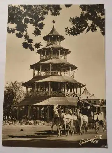 Die schöne Münchner Karte - Der Chines. Turm im Engl. Garten