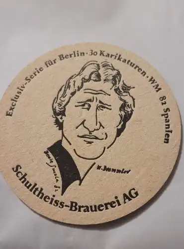 Bierdeckel - Schultheiss Brauerei - Karikaturen WM 82 (8)