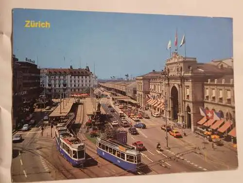 Zürich - Hauptbahnhof mit Bahnhofsplatz