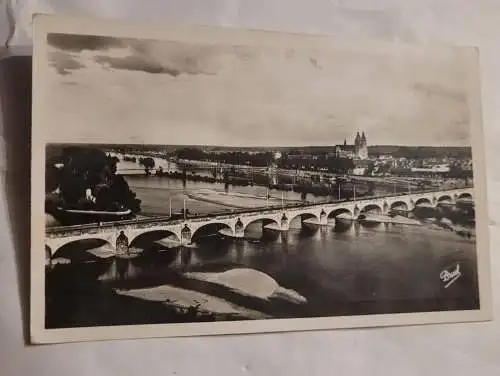 Tours - Vue Generale sur la Loire