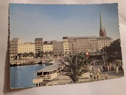 Hamburg - Binnenalster mit Petrikirche