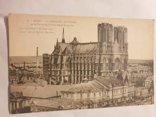 Reims - Le Cathedrale - Le Theatre