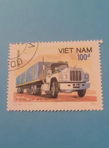 Vietnam - 100 d - Mack Truck