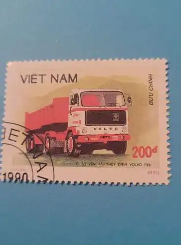 Vietnam - 200 d - Volvo F89