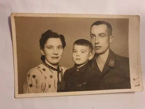 Luftwaffe Soldat mit Frau und Sonh
