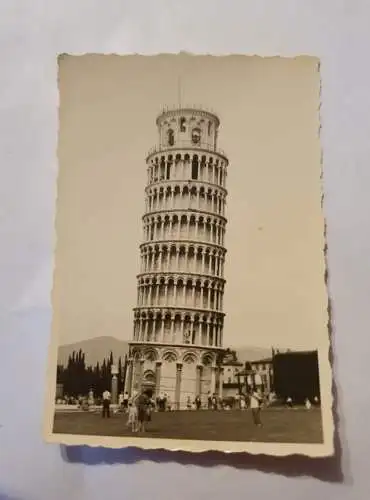 Schiefer Turm von Pisa