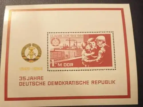 Block - 35 Jahre DDR (2)