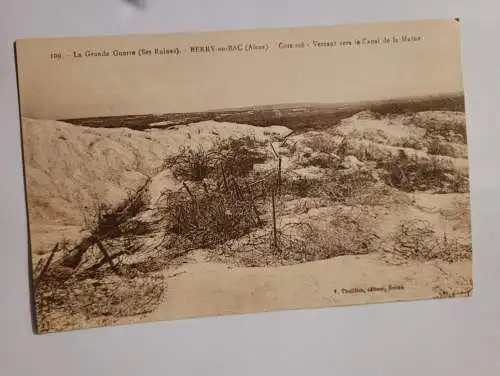 Alte Postkarte - Der Große Krieg seine Ruinen BERRY-au-BAC Hügel 108 Hang zum Marne-Kanal