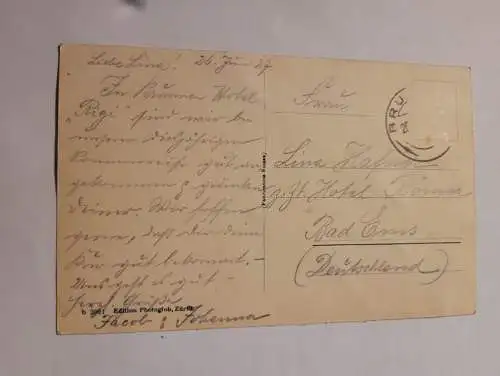 Schillerstein mit Brunnen