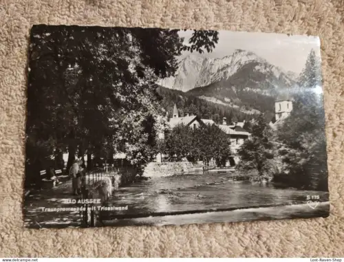 Bad Aussee - Traunpromenade mit Trisselwand