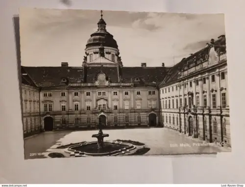 Stift Melk  - Prälaturhof