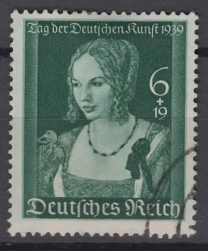 Deutsches Reich 700 gestempelt (10.024B)