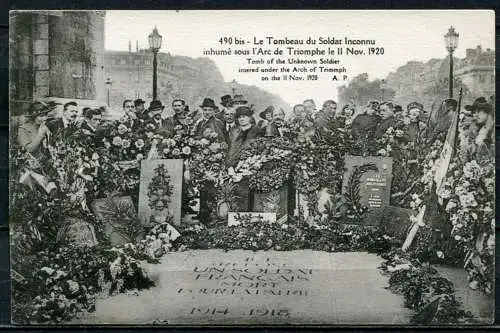 (04669) 490 bis - Le Tombeau du Soldat Inconnu inhumé sous l'Arc de Triomphe le II Nov. 1920 - n. gel.