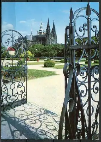 (4475) Praha / Prag -  Chrám sv. Víta od Jízdárny / St. Veitsdom - Blick von der Reitschule - gel. 1981