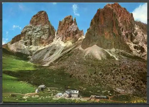 (04437) Dolomiten - Sellapaß 2240 m mit Langkofelgruppe 3178 m - n. gel.
