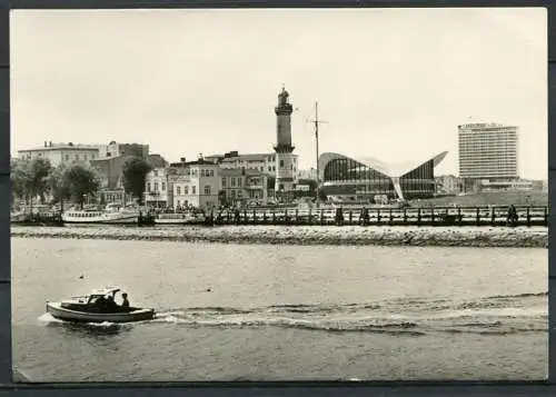 (4361) Rostock-Warnemünde - An der Hafeneinfahrt - Echt Foto - n. gel. - DDR - VEB Ansichtskartenverlag