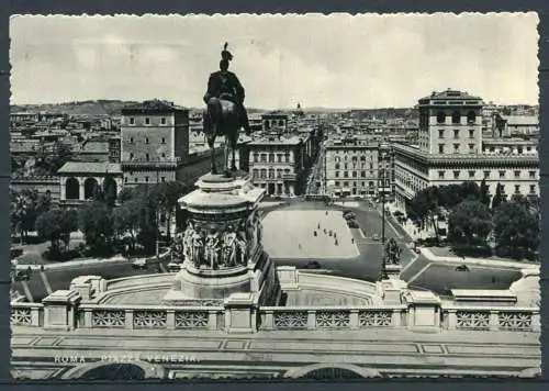 (3750) Rom - Venedig-Platz und Denkmal Viktor Emanuel II. - s/w - gel. 31.10.1950