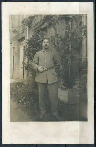(3624) Soldat in Uniform - s/w - n. gel.