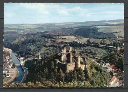 (2491) Vianden / Blick zum Schloss - gel. 1960 - Verl. E. A. Schaak - Luxembourg  306