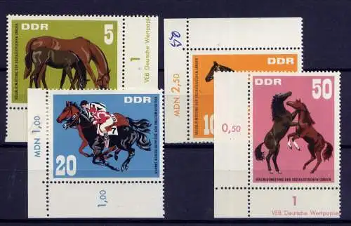 (29242) DDR Nr.1302/5  Eckrand         **   postfrisch       