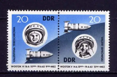 (31822) DDR Nr.970/1 Paar                 **  postfrisch