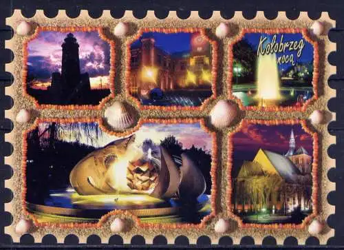 (5719) Kolobrzeg - unbeschrieben / Polen Kirche Brunnen Nacht