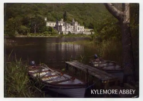 (5825) Kylemore Abbey - beschrieben / Irland Bootssteg Schloß