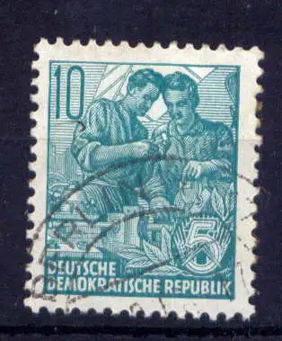 (33381) DDR Nr.704 A                     O  gestempelt