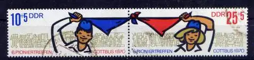 (33394) DDR Nr.1596/7 Streifen                     O  gestempelt