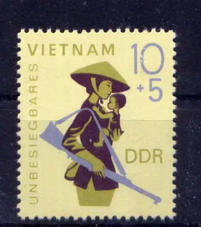 (33689) DDR Nr.1371                **  postfrisch