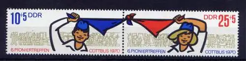 (33792) DDR Nr.1596/7 Paar                    **  postfrisch