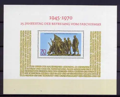 (34341) DDR Nr.1572  Block 32                  **  postfrisch