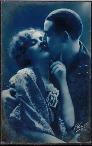 [Echtfotokarte farbig] 206 * DIE LIEBE IST....238 AUS DER BLAUEN SERIE * 1923 **!!. 