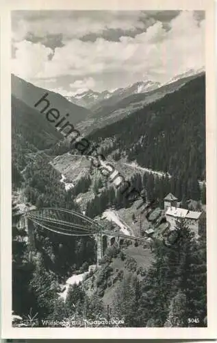 Schloss Wiesberg mit Trisannabrücke - Foto-Ansichtskarte - Silvrettaverlag Rudolf Mathis Landeck