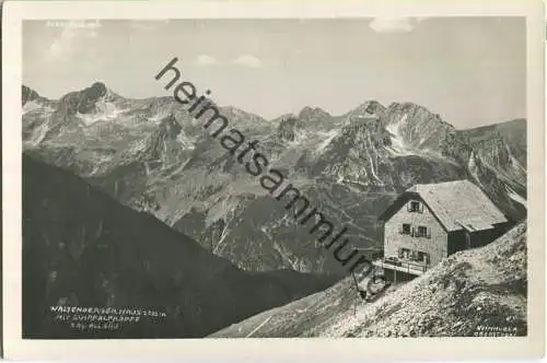 Waltenbergerhaus mit Schafalpköpfe - Foto-Ansichtskarte - Verlag J. Heimhuber Sonthofen