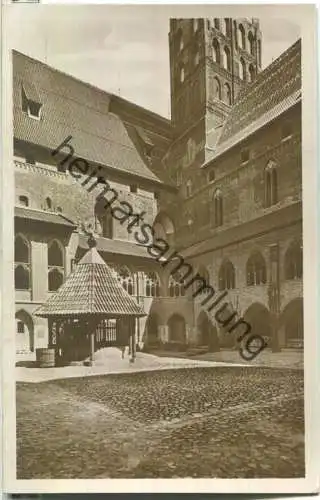 Marienburg - Kreuzgang im Hochschloss - Verlag Albert Frisch Berlin