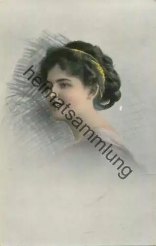 Junge Frau mit Haarband - coloriert - gel. 1910